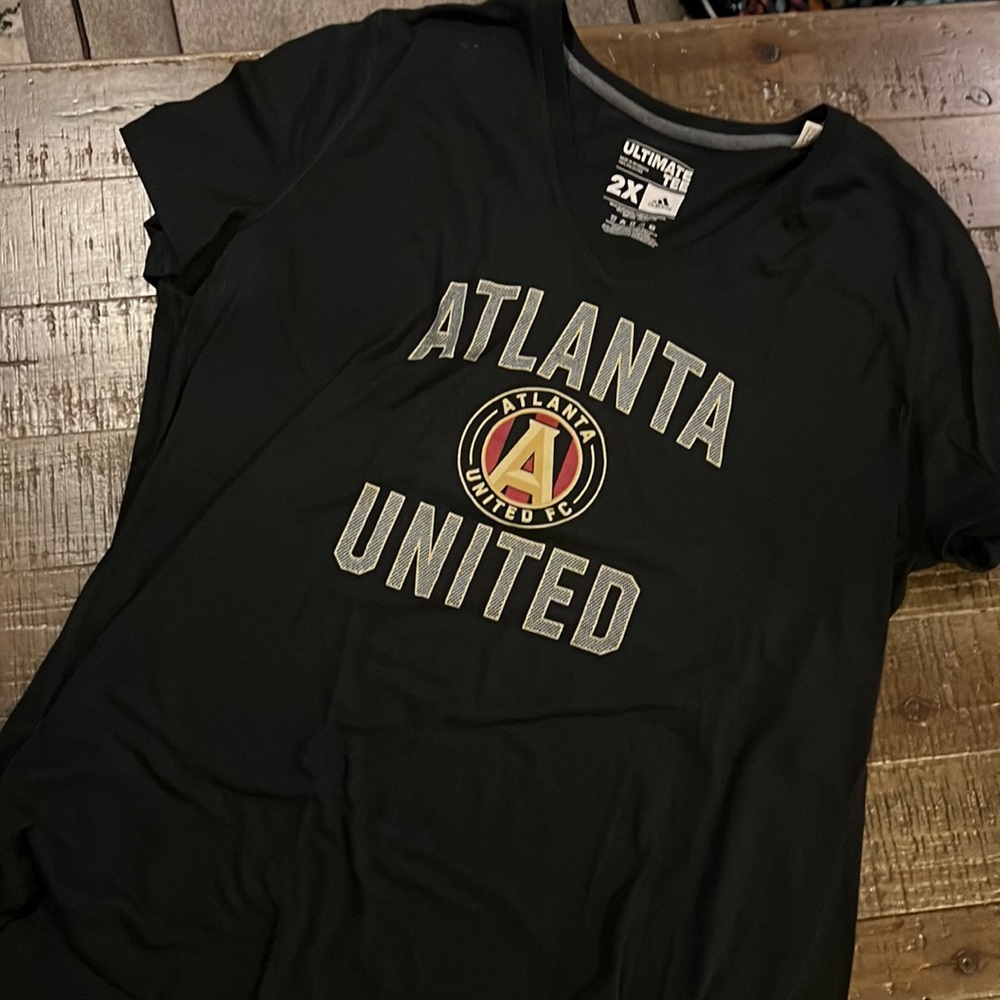 Atlanta United ladies t-shirt
